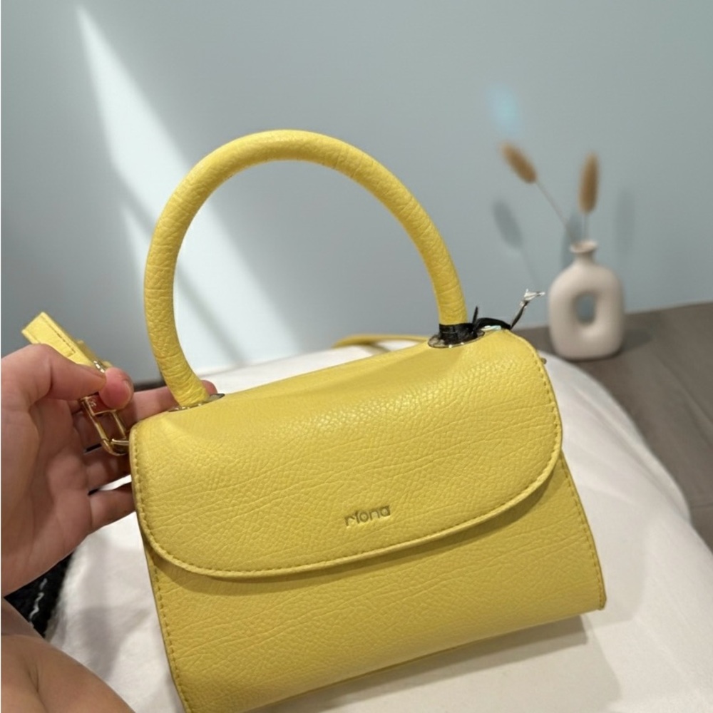 Riona Luna Yellow Handbag with straps - Picture 2 of 4